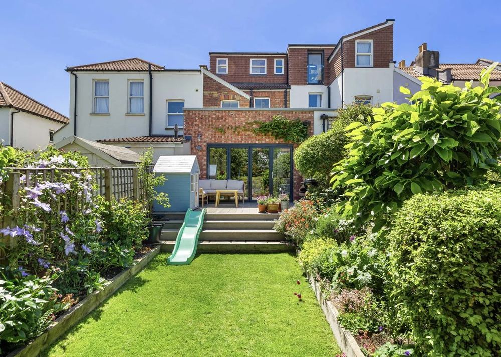 Terraced house rear extension with garden